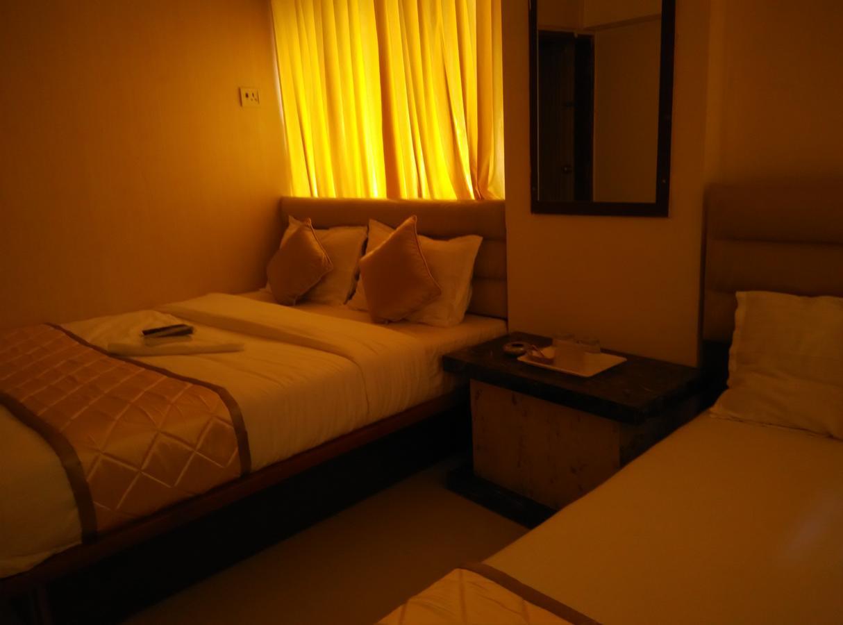 Hotel Silver Castle Mumbai Kültér fotó