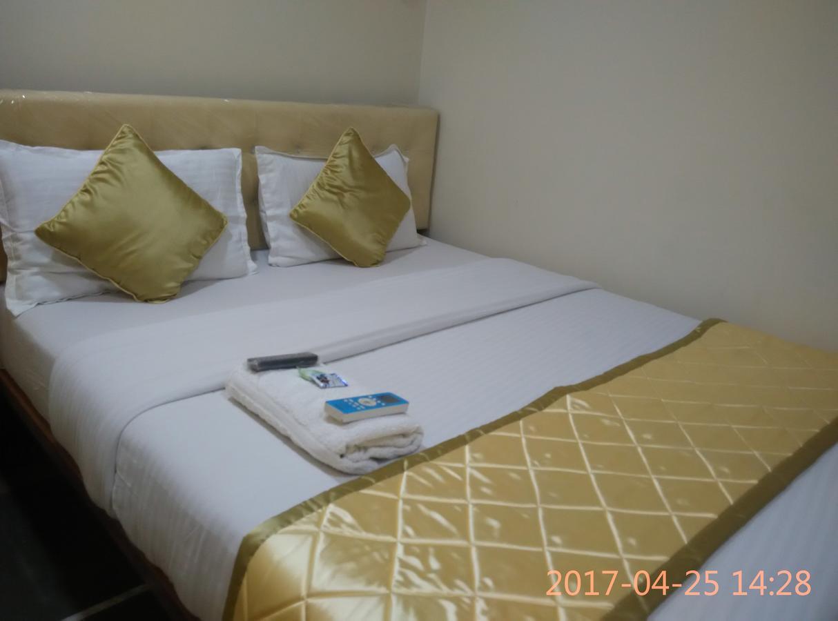 Hotel Silver Castle Mumbai Kültér fotó